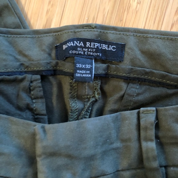 Banana Republic Slim Fit Olive Pants - Picture 2 of 4